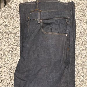 Mott & Bow - Crosby - 40x32